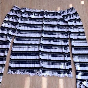 Off the Shoulder stripped shirt